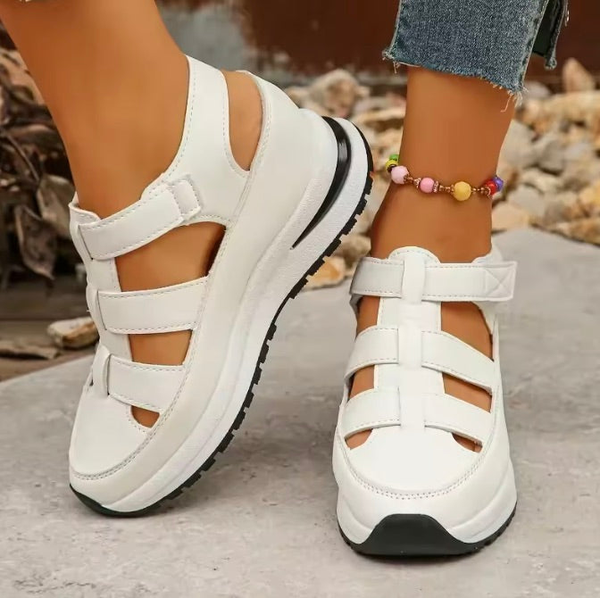 Jenny Closed-Toe Orthopedic Sandals